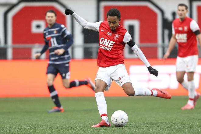 主力门将特 主力门将特